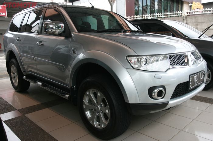 Ilustrasi Mitsubishi Pajero Sport