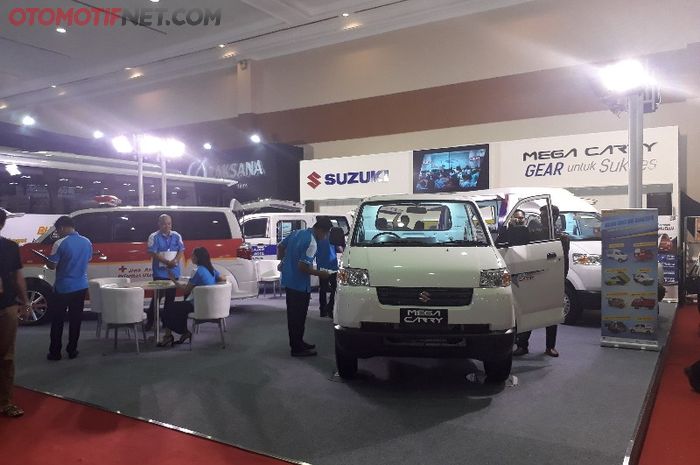 Display Suzuki pasa GIICOMVEC 2018 di JCC, Senayan, Jakarta