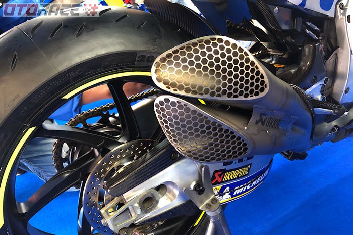 akrapovic motogp