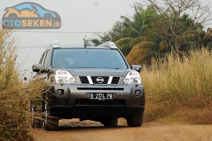 Ilustrasi Nissan X-Trail T31 