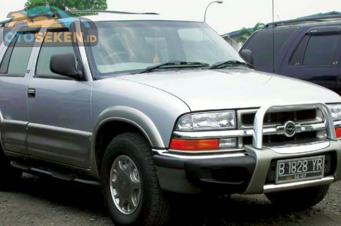 Mengingat Kembali Opel  Blazer  Montera Varian Terendah 