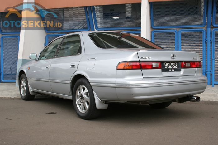 Toyota Camry GLX 1990