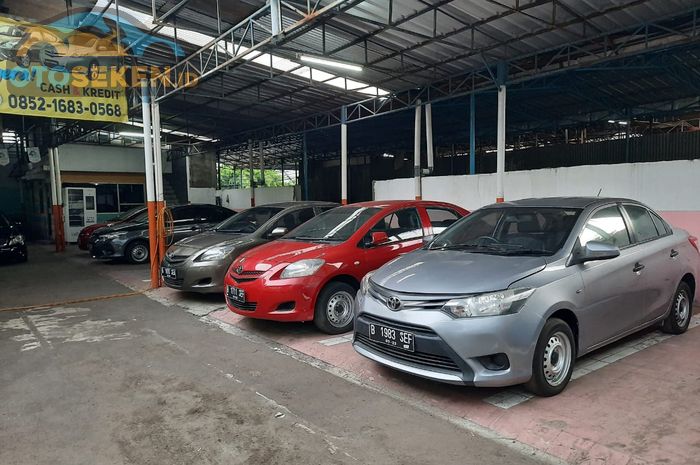 Toyota Limo/Vios Gen 2 dan Gen 3 eks Blue Bird Mampang