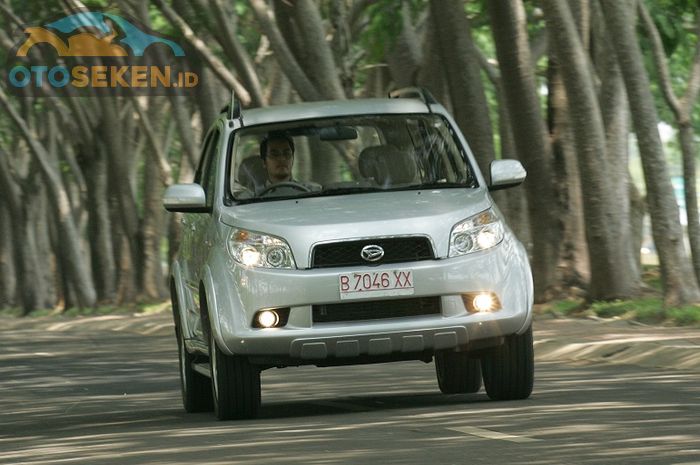Harga Daihatsu Terios 2010