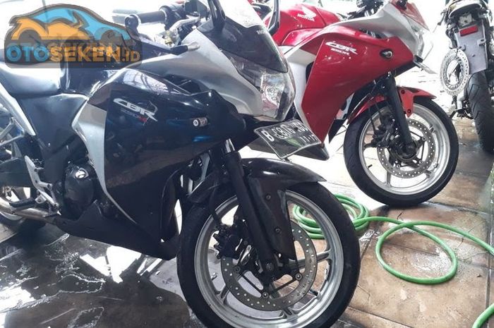 Honda CBR250R CBU Thailand