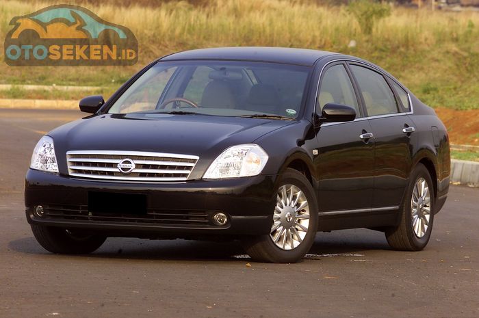 Nissan Teana JM 2004