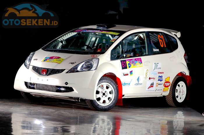 Honda Jazz RS