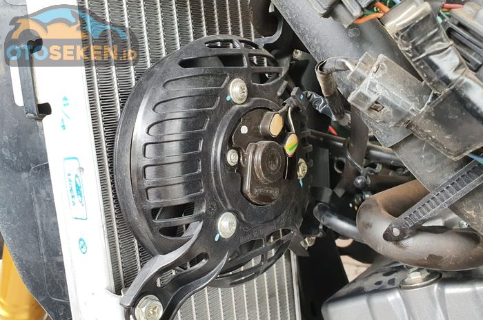 Periksa kondisi kipas radiator motor untuk cegah mesin overheat