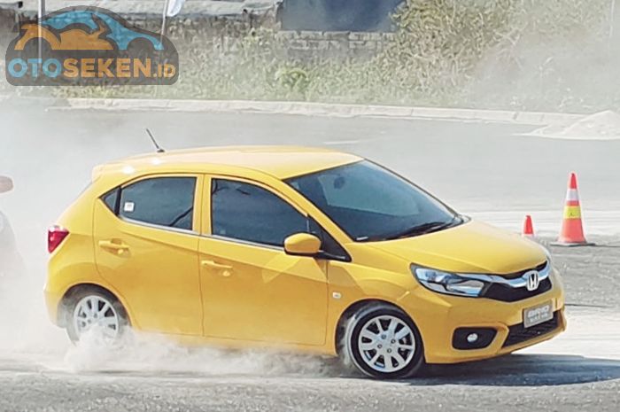 Handling Honda Brio generasi kedua mengalami improvement