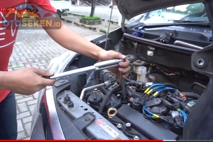 Penyebab mobil boros BBM dan tarikan loyo