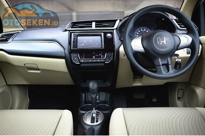 desain dasbor Honda Mobilio facelift 2016