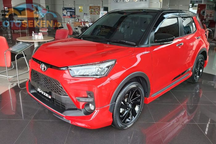 Toyota Raize 1.0T CVT GR Sport