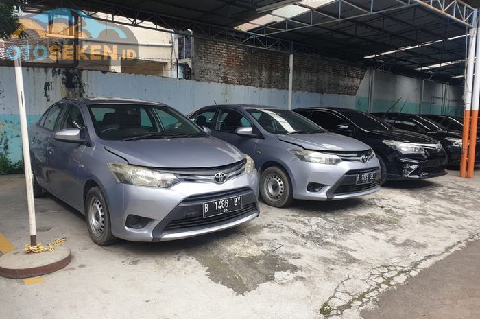 Toyota Vios Limo Gen 3 eks Taksi Blue Bird