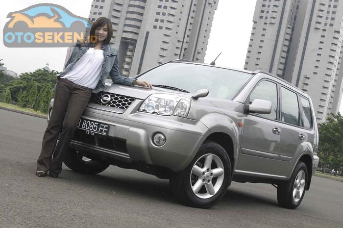 Nissan X-Trail T30 generasi pertama