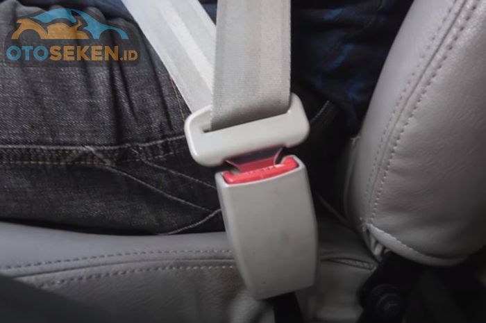 Seat belt di mobil bekas
