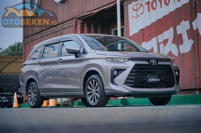 Toyota Avanza Generasi Terbaru lebih ganteng dengan pelek aftermarket 