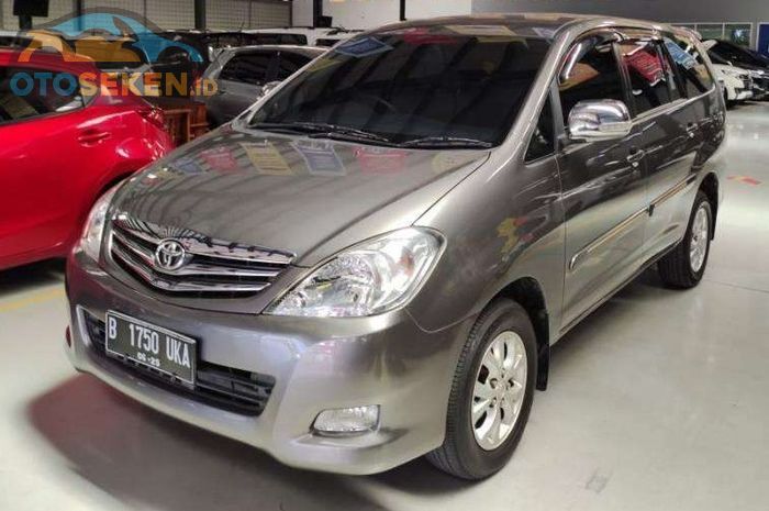 Harga Toyota Innova Diesel 2010