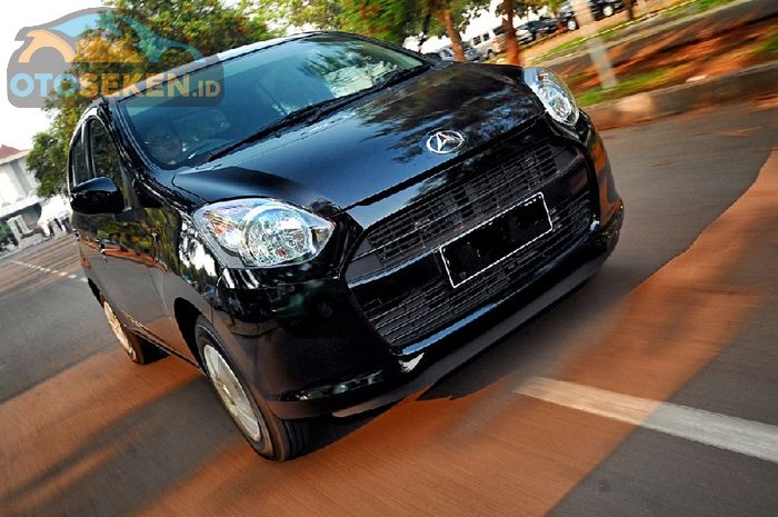 Harga Daihatsu Ayla 2014 bekas