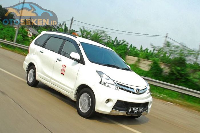 Harga Daihatsu Xenia 2013 bekas