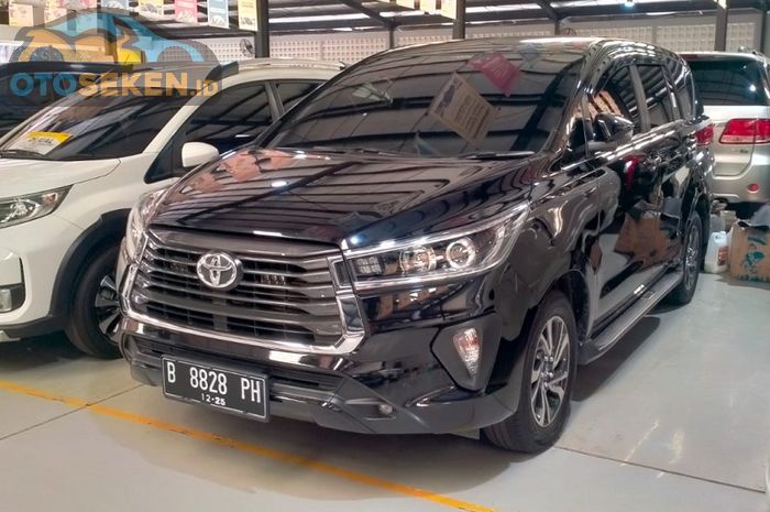 Mobil bekas Toyota Kijang Innova Reborn