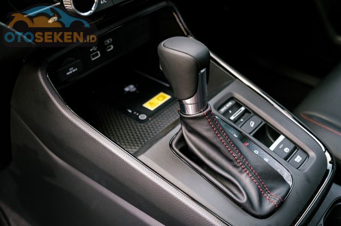 Tips mengetahui kondisi transmisi mobil matik bekas