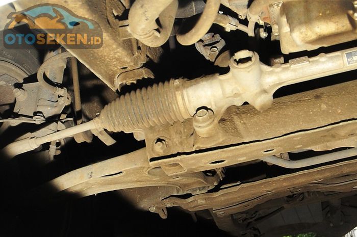 Penyakit power steering hidraulik mobil bekas