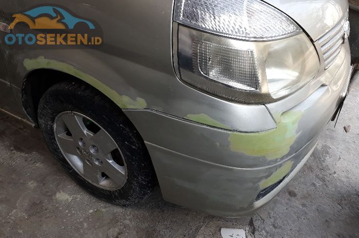Cara membedakan cat mobil masih asli dan repaint