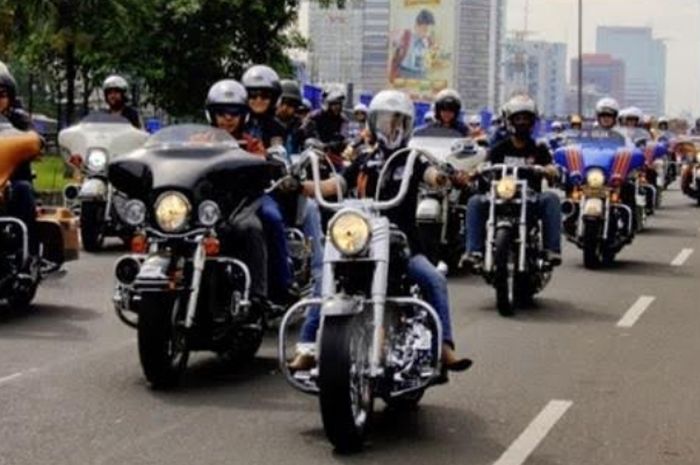 Pengguna Moge minta akses bisa masuk jalan tol