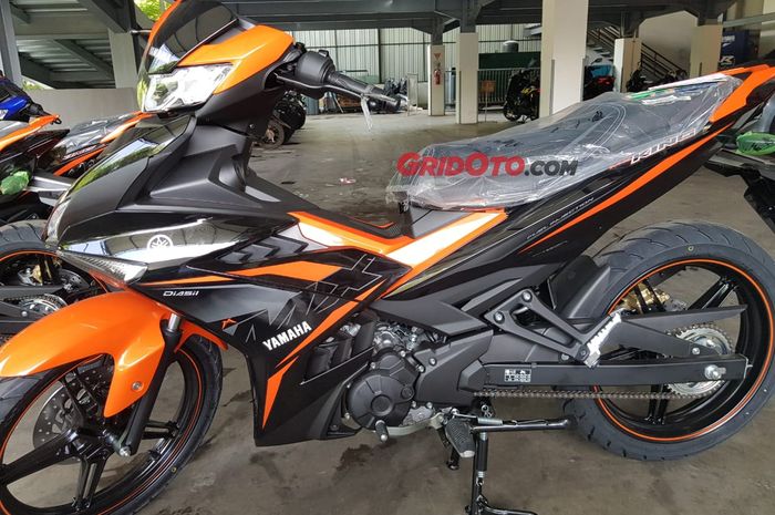 Yamaha Exciter 150 2019 màu cam ánh kim đẹp mê ly giá chỉ 36 triệu