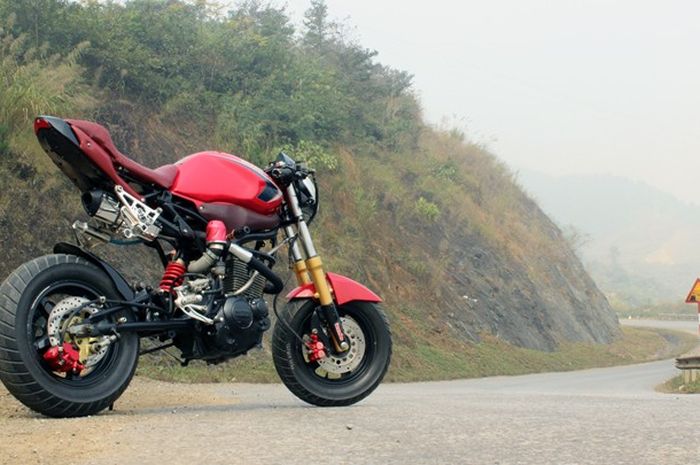 Ducati Monster gadungan yang aslinya Suzuki GN125