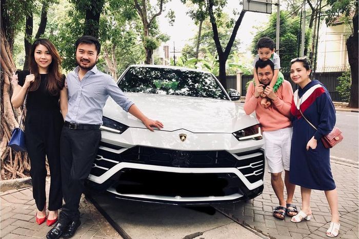 Nagita Slavina Nyetir Mobil Lamborghini Urus dengan Lamban, Raffi Ahmad Protes