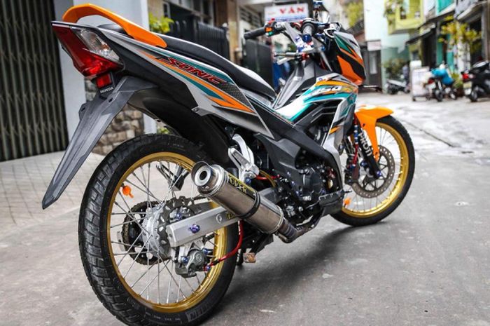 Honda Sonic 150r Makin Ganteng Kalau Dimanja Part Mewah Begini Semua Halaman Gridoto Com