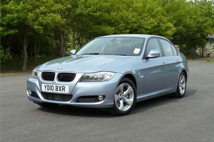 BMW Seri 3 E90