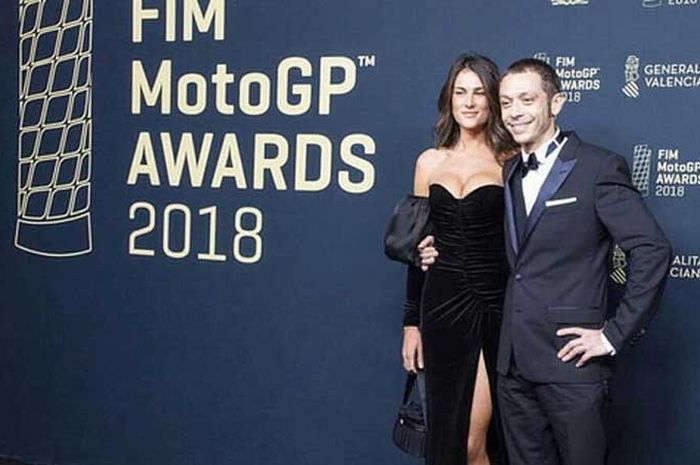 Valentino Rossi dan pasagan kekasihnya, Francesca Sofia Novello