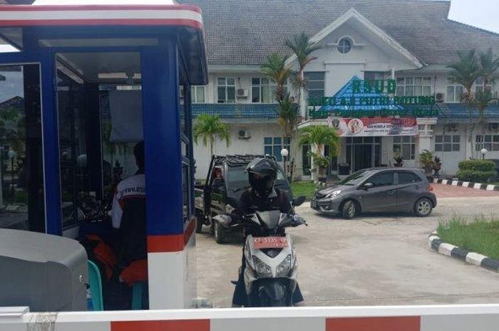 Parkiran Rumah Sakit Dapat Untung Banyak Dari Uang Parkir