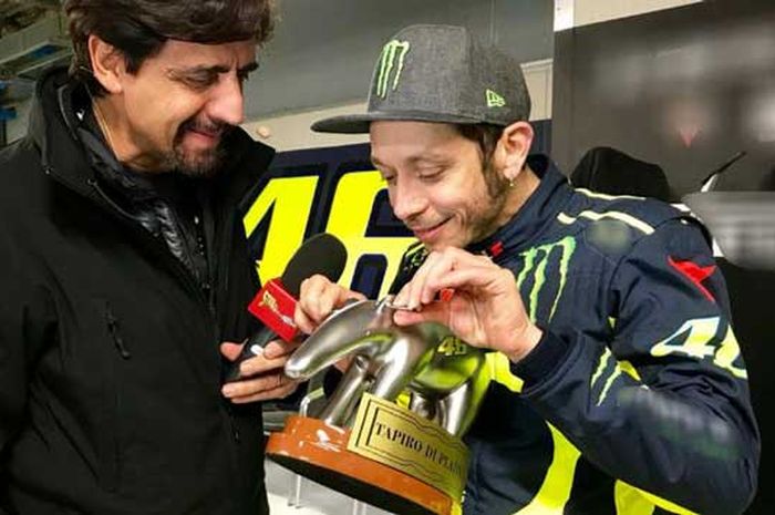 Valentino Rossi dapat trofi Tapiro d'Oro tahun ini