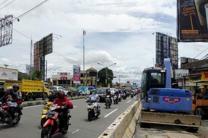 Lalu lintas di Simpang Kentungan jelang pembangunan Underpass, Rabu (16/01/2019) 