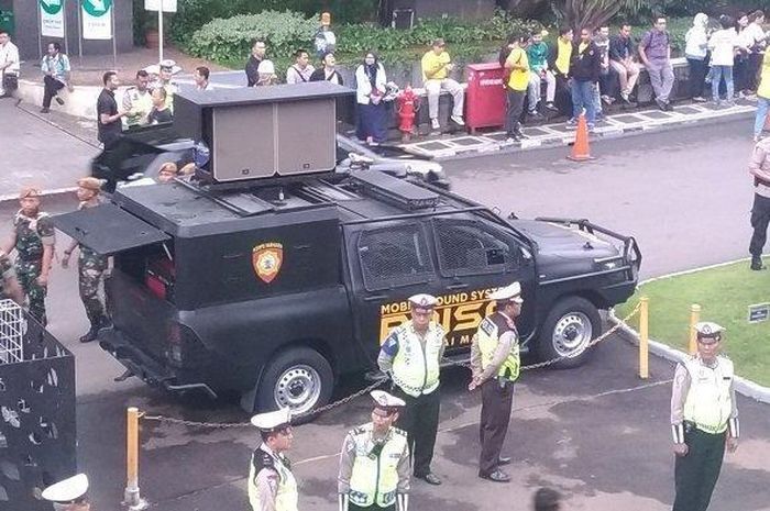 Mobil pengurai massa