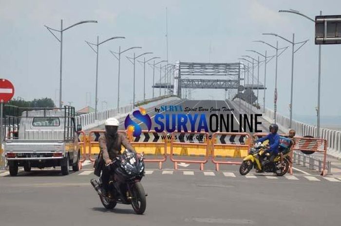 Wisata Jembatan Suroboyo sudah lima bulan ditutup tidak bisa dinikmati oleh warga dan pengunjung, Selasa (22/1/2019). 