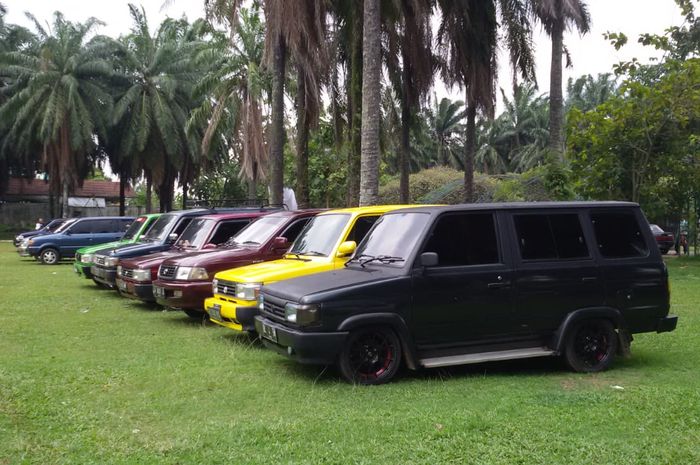 Kijang Retro Indonesia Rayakan hari jadi perdana