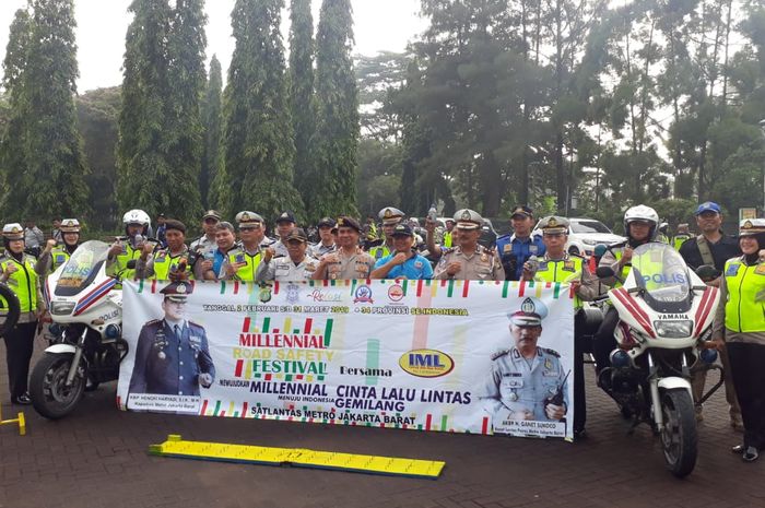 PT Tetsan bersama Polres Jakarta Barat dan Relawan Saber kampanyekan safety riding 