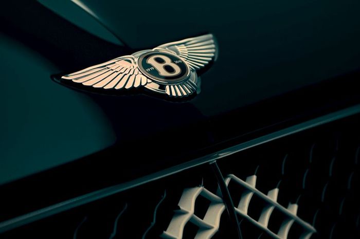 Sekilas gambar cuplikan mobil Bentley Special Edition
