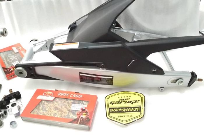 swing arm R25 untuk CBR150R