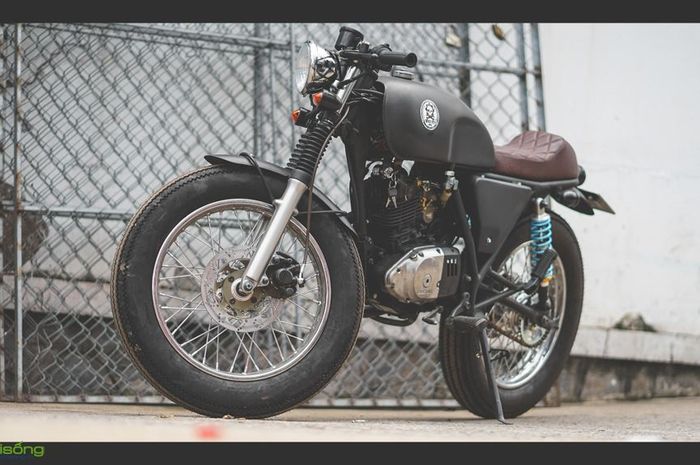 Cafe racer dari kembaran Thunder 125 yaitu GN125