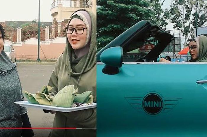 Aksi Bu Dendy berjualan jajanan tradisional dan menaiki Mini Cooper di GOR Lembupeteng, Tulungagung. 
