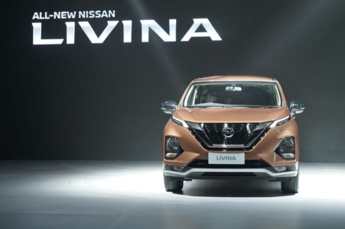 Fascia Depan All New Nissan Livina