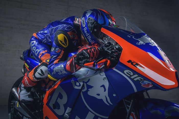 Posisi pembalap menentukan distribusi bobot keseluruhan