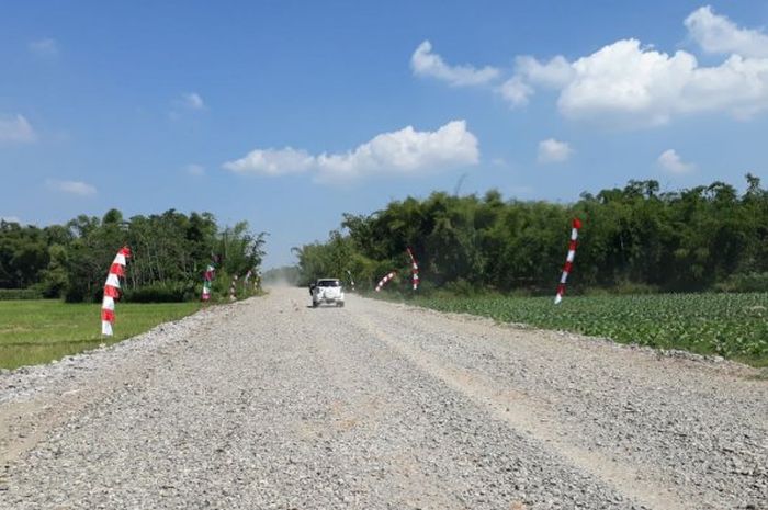 Proyek jalan lingkar Kadungora-Leles di Garut