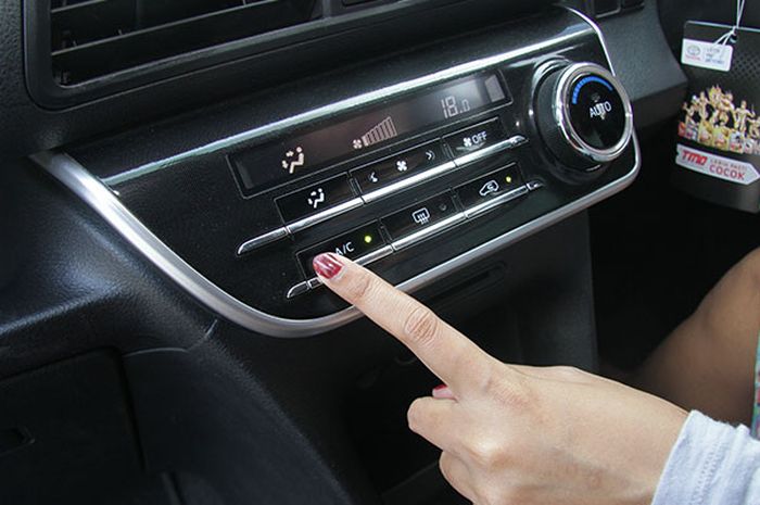 AC Tidak Dibolehkan On Saat Mesin Mobil Akan Dinyalakan