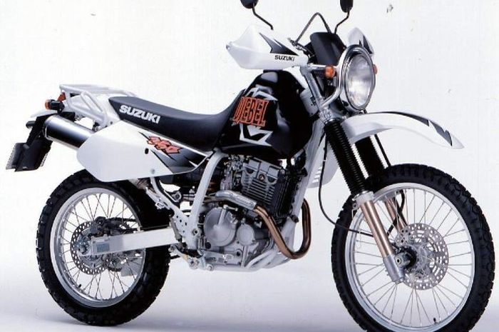 Suzuki DR250 Djebel / Suzuki DR250-RXGW